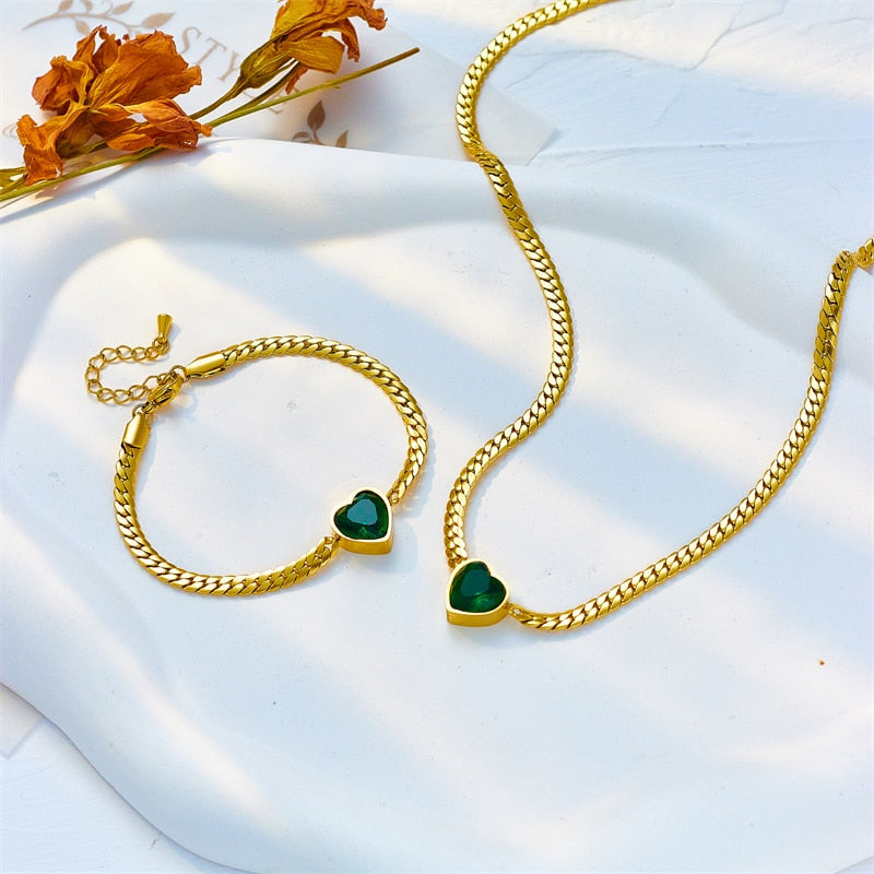 Conjunto de Colar com Pulseiras e Pingentes de Cristal Verde e Cristal Branco